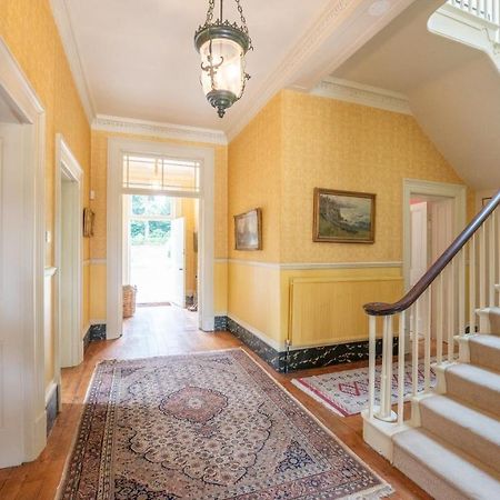 Pantybeiliau House Bed & Breakfast Gilwern Exterior foto