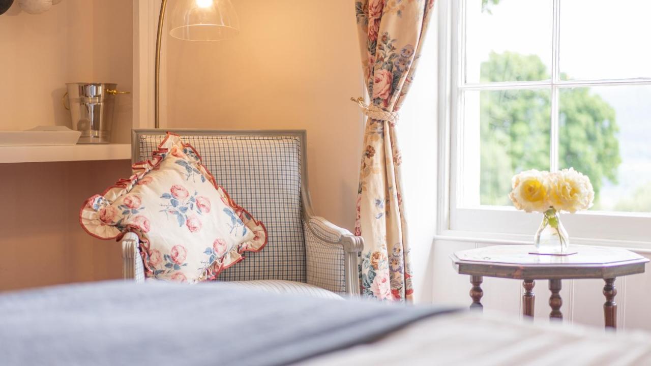 Pantybeiliau House Bed & Breakfast Gilwern Exterior foto